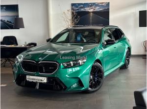 BMW M5 Plug-In Hybrid Touring xDrive Panorama AHK