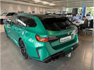 BMW M5 Plug-In Hybrid Touring xDrive Panorama AHK