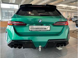 BMW M5 Plug-In Hybrid Touring xDrive Panorama AHK