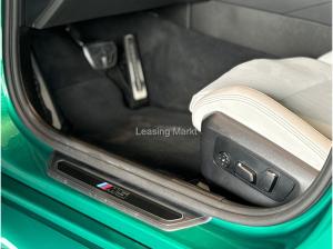 BMW M5 Plug-In Hybrid Touring xDrive Panorama AHK