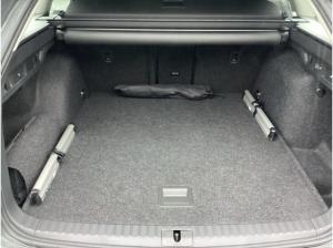 Skoda Octavia Combi 1.5 TSI DSG mHEV Selection AHK*NAV