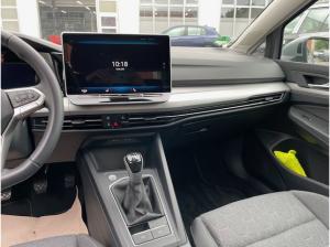 Volkswagen Golf VIII 1.5TSi Life AHK R.-Kamera Navi ACC Head-up