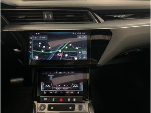 Audi Q8 e-tron Advanced 55 qu. AHK 360°K PDC NAVI B&O