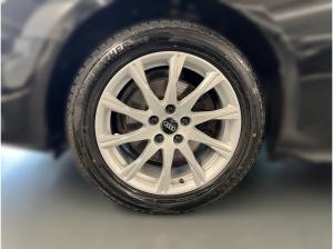 Audi A4 Avant 35 TFSI advanced S tronic Navi DAB PDC Sitzheizung