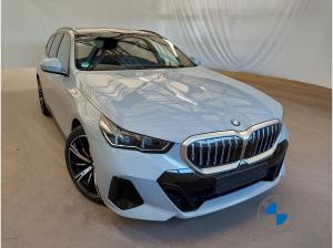 BMW 520 520d xDrive 👉 M Sport 20" AHK Pano Standhzg H/K 👈