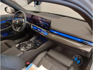 BMW 520 520d xDrive 👉 M Sport 20" AHK Pano Standhzg H/K 👈