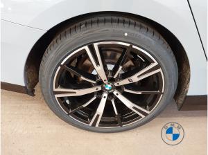 BMW 520 520d xDrive 👉 M Sport 20" AHK Pano Standhzg H/K 👈