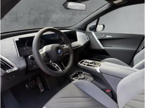 BMW ix xDrive45 ⚡️M Sport Pro LMR 23" AHK Soundsystem Iconic Glow⚡️