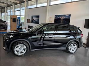 BMW iX1 eDrive20 AHK Komfortzugang Sportsitze