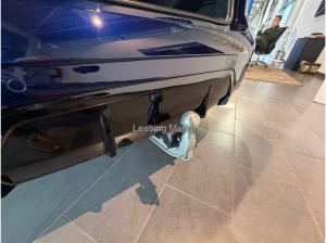 BMW 320 320i Automatik Navi Tempom.aktiv Glasdach Bluetooth PDC MP3 Schn.