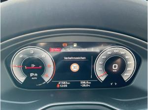 Audi A4 Avant S line 40 TDI qu. S tr. LED AHK 19 Cam