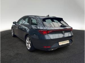Seat Leon Sportstourer 1.5 eTSI FR DSG Kamera Sitzhzg