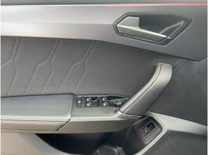 Cupra Leon ST 1.5 eTSI DSG LED Kamera Sitzhzg