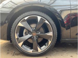 Cupra Leon ST 1.5 eTSI DSG LED Kamera Sitzhzg