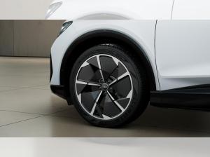 Audi Q4 e-tron 45 edition S line Matrix AHK HuD Navi 360° Wärmepumpe