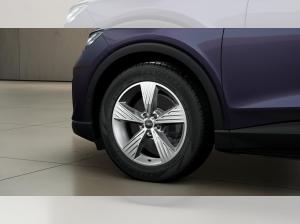 Audi Q4 e-tron 45 Matrix AHK Navi HuD ACC RFK ACC AHK