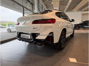 BMW X4 xDrive30i AT M Sportpaket Innovationsp. EDC