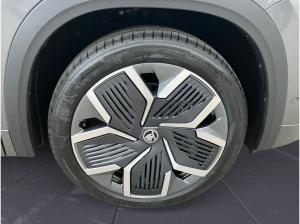 Skoda Kodiaq Sportline 2,0 TDI 142 kW 7-Gang-DSG 4x4 / AHK / PANO / HEAD-UP / 20 ZOLL / !SOFORT VERFÜGBAR !