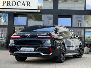 BMW 740 740d xDrive MSport DA/PA Prof 360° SkyLounge 21 LMR