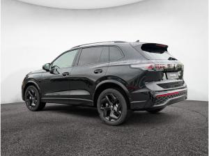 Volkswagen Tiguan R-Line 1,5 l eHybrid OPF LEDER*PANO*AHK*IQ.DRIVE PREMIUM
