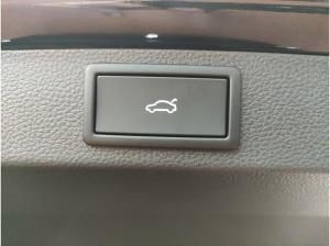 Skoda Karoq Sportline 2.0 TDI DSG 4x4 AHK LED NAVI ACC