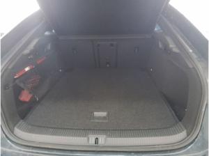 Volkswagen ID.7 GTX 4Mo. - Interieur und Exterieur Plus Paket + PANO / 8-fach Bereift