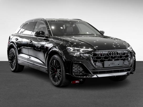 Audi Q8 SUV TFSIe quattro tiptronic AHK B&O 3D LM22