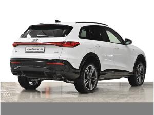 Audi Q5 SUV TFSI quattro s tronic S Line AHK LM21