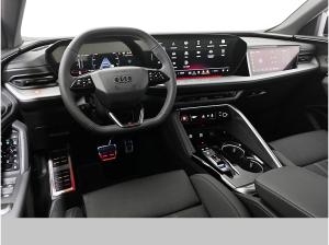 Audi Q5 SUV TFSI quattro s tronic S Line AHK LM21