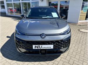 Volkswagen T-Roc R-Line 1.5 TSI DSG Ganzjahresreifen