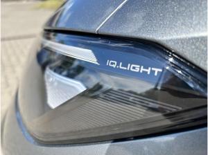Volkswagen T-Roc R-Line 1.5 TSI DSG Ganzjahresreifen