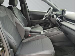 Volkswagen T-Roc R-Line 1.5 TSI DSG Ganzjahresreifen