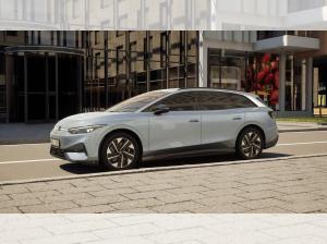Volkswagen ID.7 Tourer Pro 210 kW / SOFORT VERFÜGBAR !