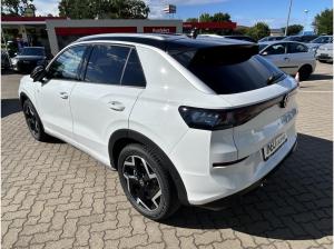 Volkswagen T-Roc R-Line 1.5 TSI DSG Ganzjahresreifen