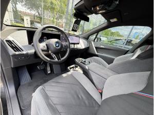 BMW ix iX xDrive60 M Sport 2-Achs-Luft AHK H&K DA-Pro
