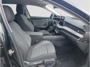 Skoda Superb Combi 2,0 TDI DSG Selection Keine Überführungskosten!  150PS MATRIX AHK schwenk