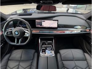 BMW 740 740d xDrive MSport DA/PA Prof 360° SkyLounge 21 LMR