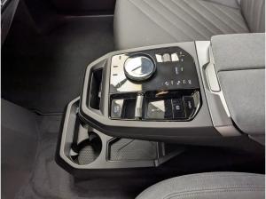 BMW ix iX xDrive45 M Sport Pro AHK HK Sound Adapt.LED