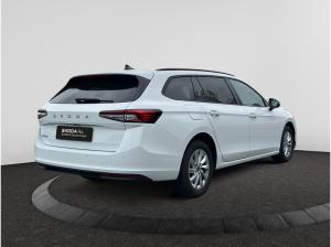 Skoda Superb Combi 2,0 TDI DSG Essence Keine Überführungskosten!  150PS