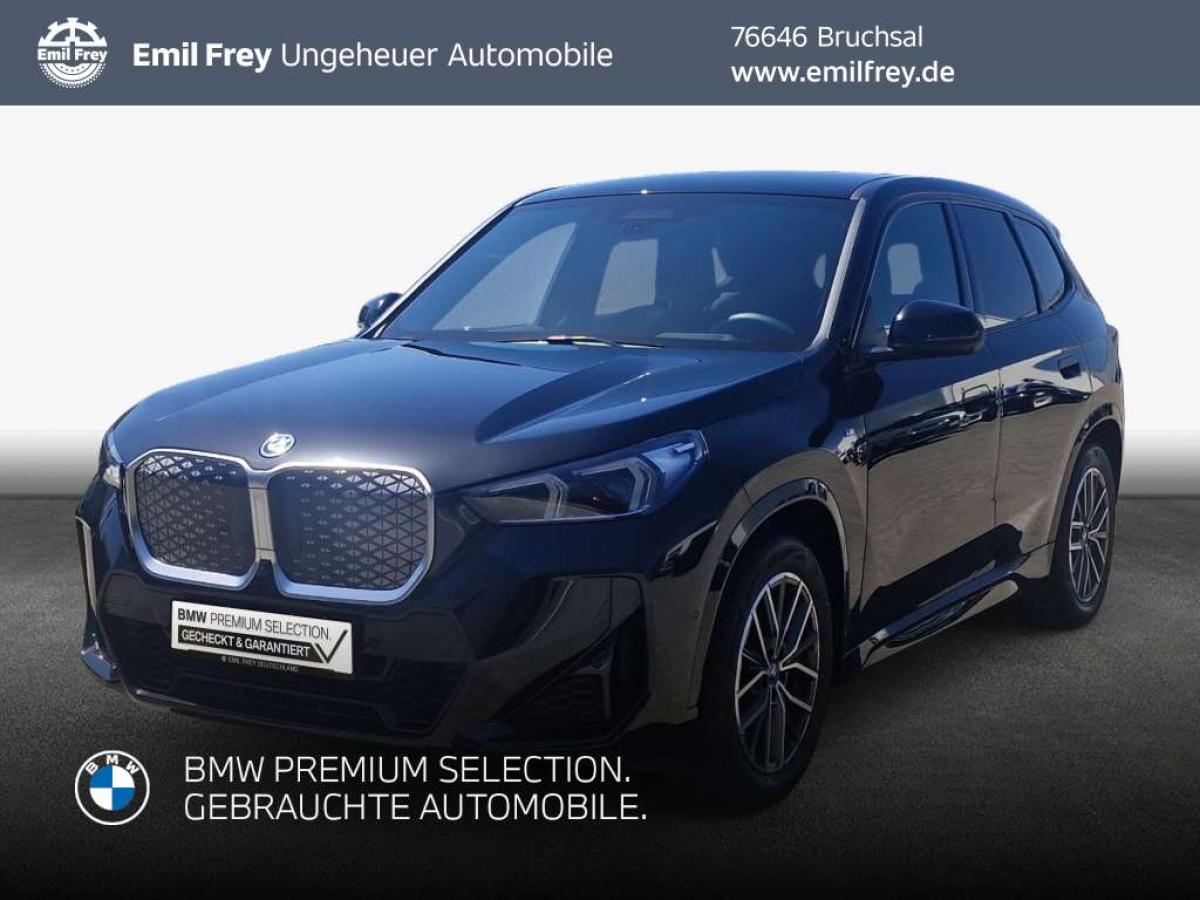BMW iX1