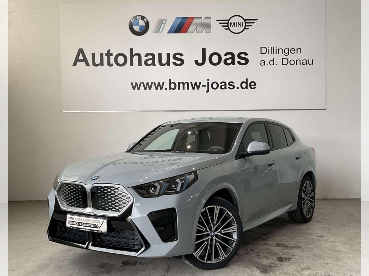 BMW iX2
