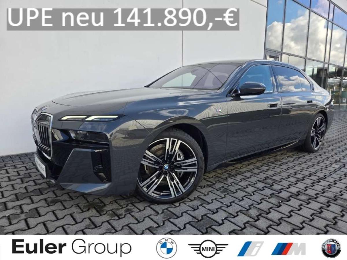 BMW 740