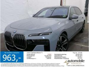 BMW 740