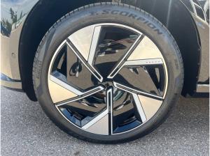 Volvo EX90 Twin Motor Performance - 7 Sitze - B&W - AHK - 22" - Pilot Paket