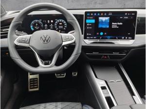 Volkswagen Passat Variant 2.0 TDI DSG R-LINE 5JG/AHK/BLACK