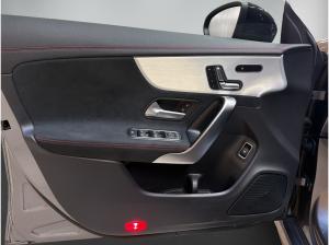 Mercedes-Benz CLA 220 AMG-Line*SHZ*Klima*Einpark*Pano*Tempo*Haustürlieferung