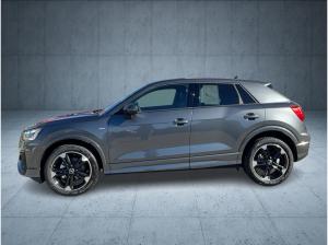 Audi Q2 S line 35 TFSI S tr. AHK Matrix 18 ACC Cam