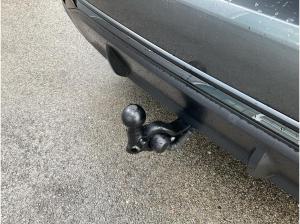 Audi Q2 S line 35 TFSI S tr. AHK Matrix 18 ACC Cam