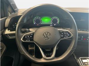 Volkswagen Golf VIII Variant 1.5 TSI DSG R-Line ACC AUT LED