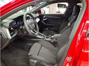 Audi A3 Limousine S line 30 TFSI ,Parkassistent plus, Navi